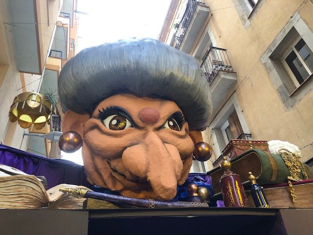 Festa Major de Gràcia 2025 Studio Ghibli Zeniba decoration